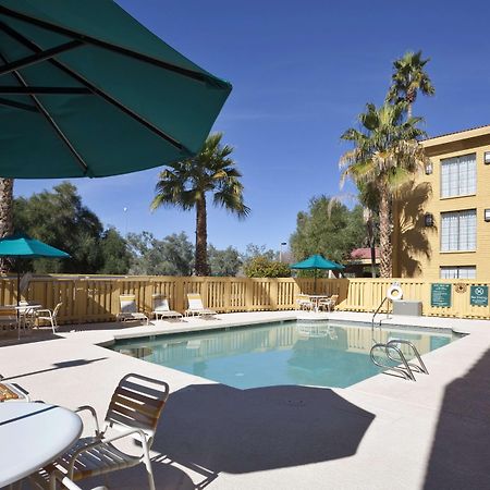 La Quinta Inn By Wyndham Phoenix Sky Harbor Airport Tempe Eksteriør bilde