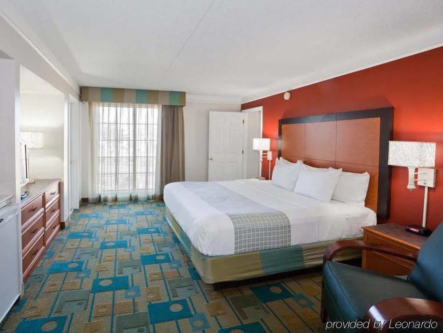 La Quinta Inn By Wyndham Phoenix Sky Harbor Airport Tempe Eksteriør bilde